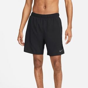 Nike Mens Challenger 2 in 1 Dri-Fit running shorts M